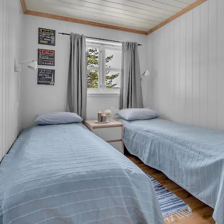 Holiday home Solfridbu - Sow070 By Interhome